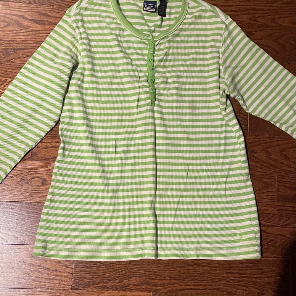 B.U.M. Equipment Ladies Long Sleeve Green Striped Tee in size L